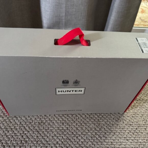 HUNTER Women's Original Rubber Knee-High Rain Boots - Picture 6 of 6